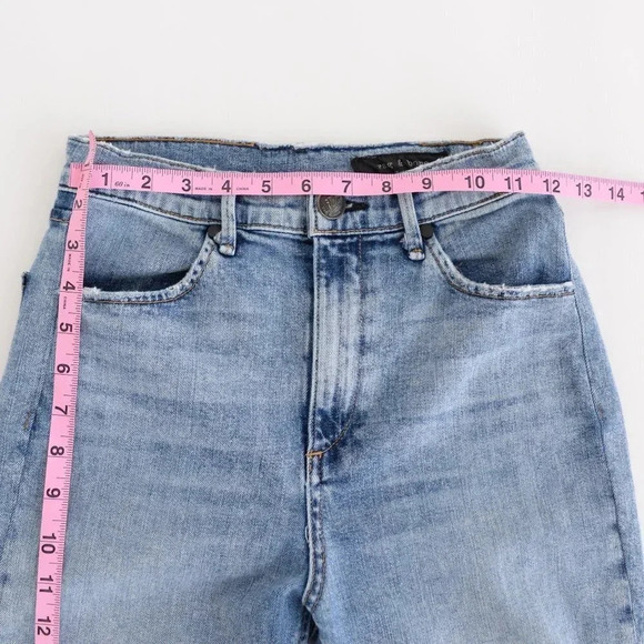 Rag & Bone Light Wash Skinny Jeans - Picture 3 of 12